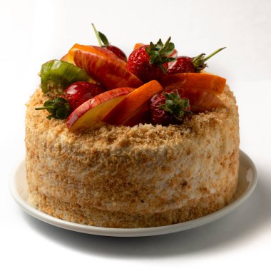 küçük meyveli kek