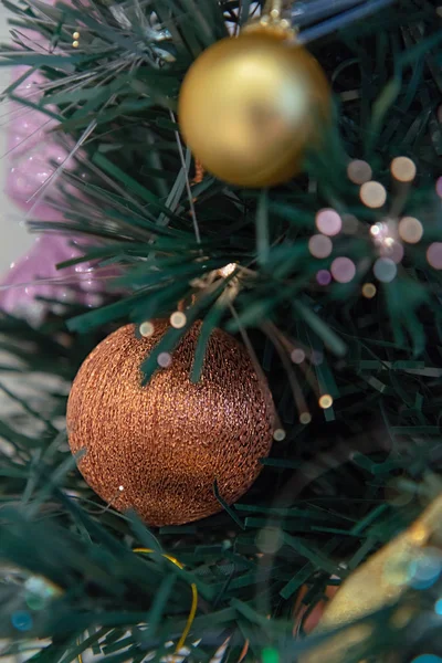 Brinquedos Natal Pendurados Árvore Natal — Fotografia de Stock