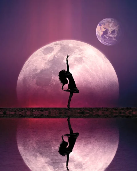 Girl Dancing Edge Lake Silhouette Moon Earth Planet Background Reflection — Stock Photo, Image