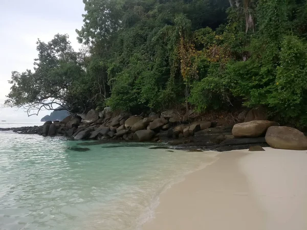 Phi Phi Plajı 'ndan Cote d' Azur.