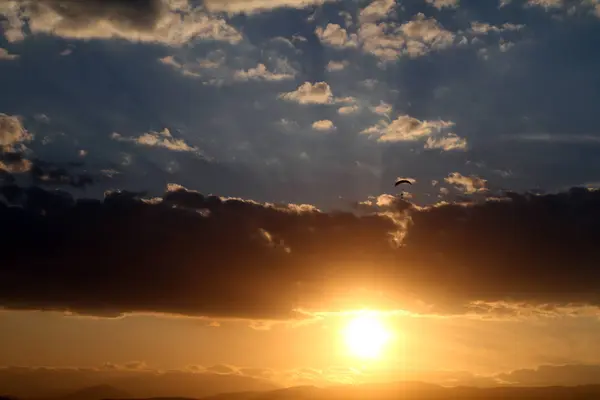 Orange sunset and clouds — Stock Photo, Image