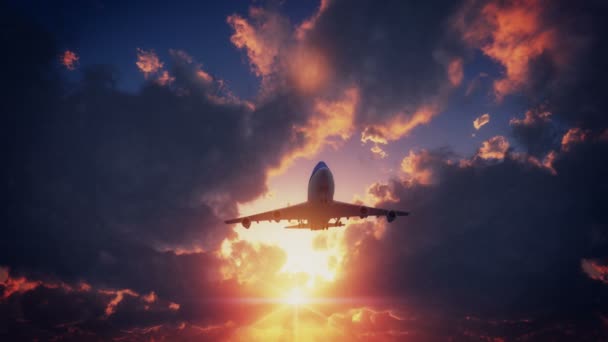 Avião voa sobre o por do sol 4k — Vídeo de Stock