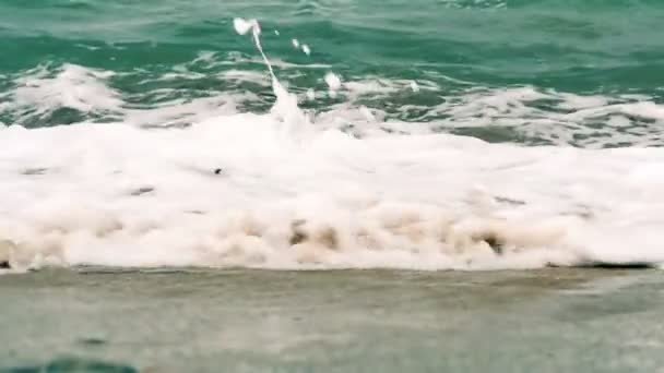 Хвильовий сплеск повільний рух — стокове відео