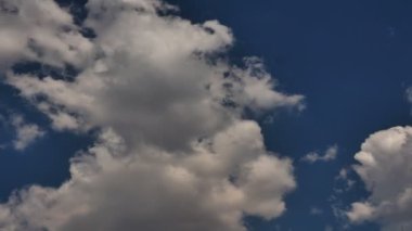 Gökyüzü bulutlar zaman atlamalı