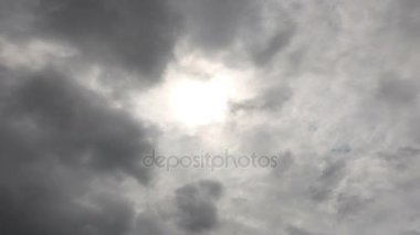 Gökyüzü bulutlar zaman atlamalı