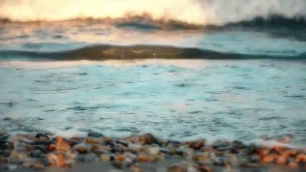 Spiaggia onda roccia 4k — Video Stock