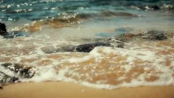 Clear sea wave slow motion — Stock Video