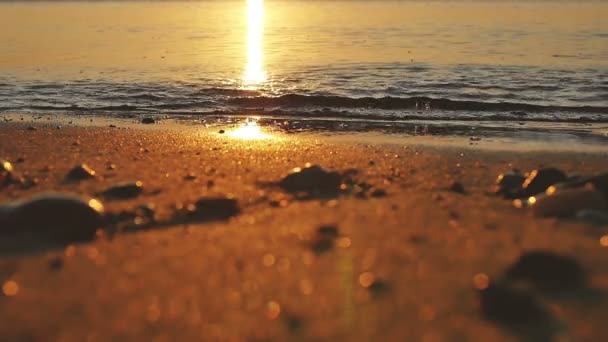 Lever de soleil vague mer ralenti — Video