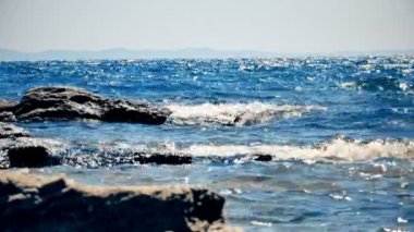 açık deniz dalga cliff 4k