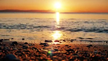 gündoğumu dalga deniz 4k