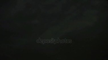 gece gökyüzü bulutlar zaman atlamalı
