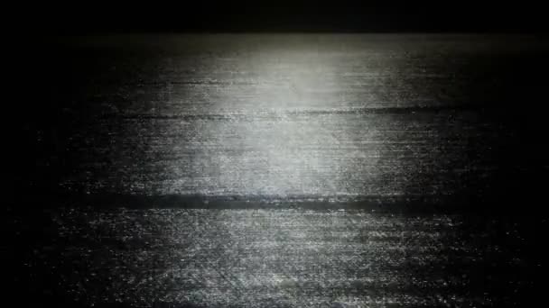 水上月光倒影4K — 图库视频影像