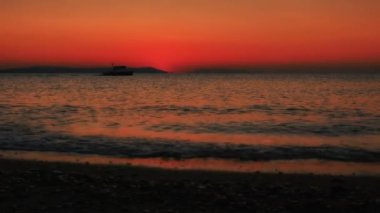 bot gündoğumu deniz 4k