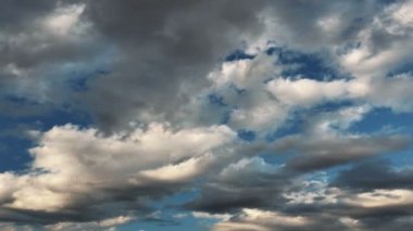 Gökyüzü bulutlar zaman atlamalı