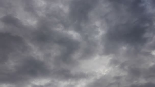 Nuages sombres Temps écoulé 