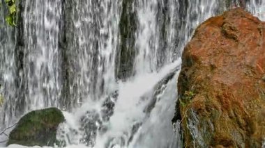 Şelale orman yavaş hareket