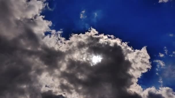 蓝蓝的天空云时间推移 — 图库视频影像