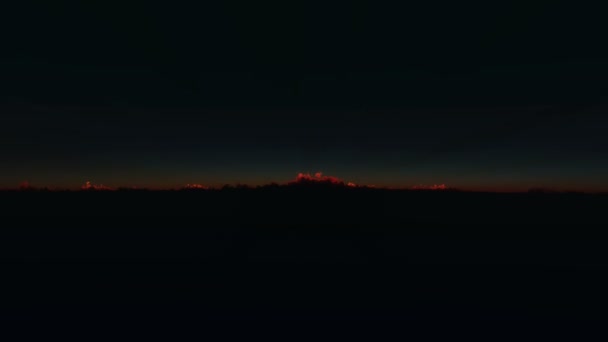 au-dessus des nuages lever de soleil 4k 