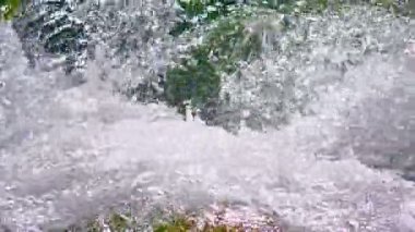 Dağlık hız temiz nehir 4k