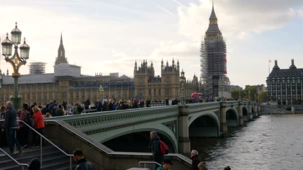 Londra Ngiltere Ekim 2017 Big Ben Parlamento Evlerin Görüntüsünü Sağdan — Stok video