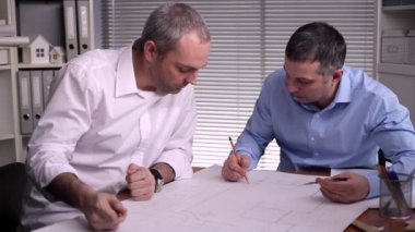 İş Merkezi yapısal unsurların ortak gelişim