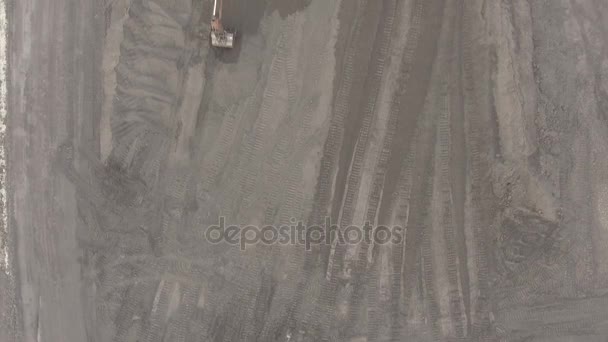 Machine pour le tri mécanique des matériaux en vrac en fractions. Rouble utilisé pour disperser des matériaux tels que le charbon, le minerai .