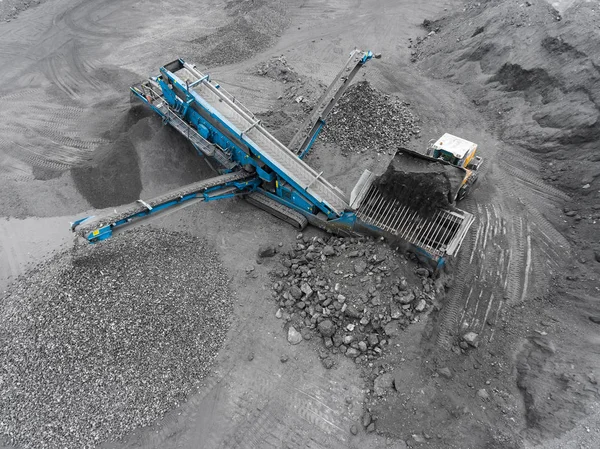 Open pit mine, breed sorting, mining coal, extractive industry — Stock Photo, Image