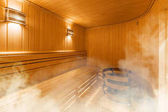 Interiér finské sauny, klasická dřevěná sauna