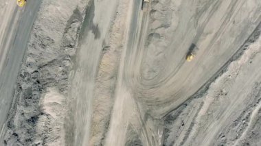 Panoramik hava görünümünü çekim, açık çukur maden, madencilik, taş ocağından taş çıkarma Ekstraktif sanayi, iş sıyırma Damper, kömür
