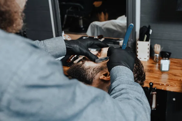 Barbershop Theme Bearded Barber Black Rubber Gloves Trimming Beard His — Stock Photo, Image