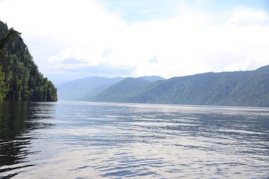 Teletskoe Gölü, Altay, Rusya