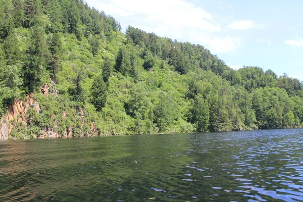 Teletskoe Gölü, Altay, Rusya