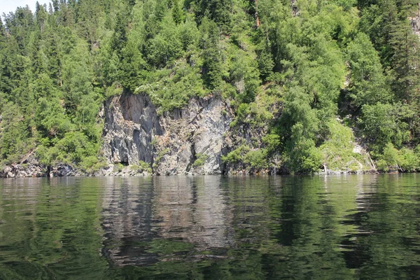 Teletskoe Gölü, Altay, Rusya