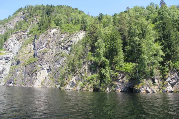 Teletskoe Gölü, Altay, Rusya