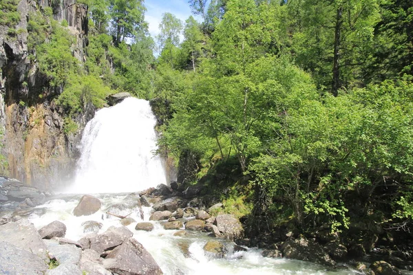 Teletskoe Gölü, Altay, Rusya