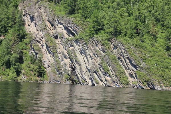 Teletskoe Gölü, Altay, Rusya