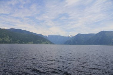 Teletskoe Gölü, Altay, Rusya