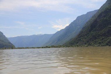 Teletskoe Gölü, Altay, Rusya