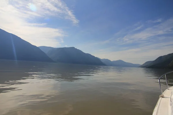 Teletskoe Gölü, Altay, Rusya