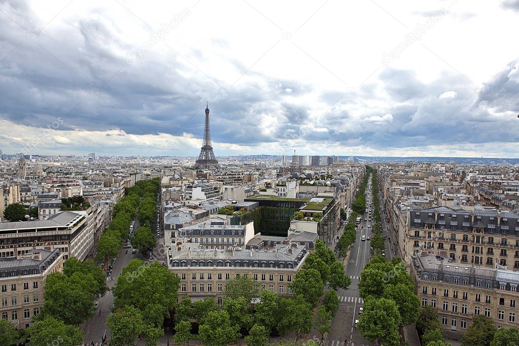 avenue des Champs-elysees paris top view two roads