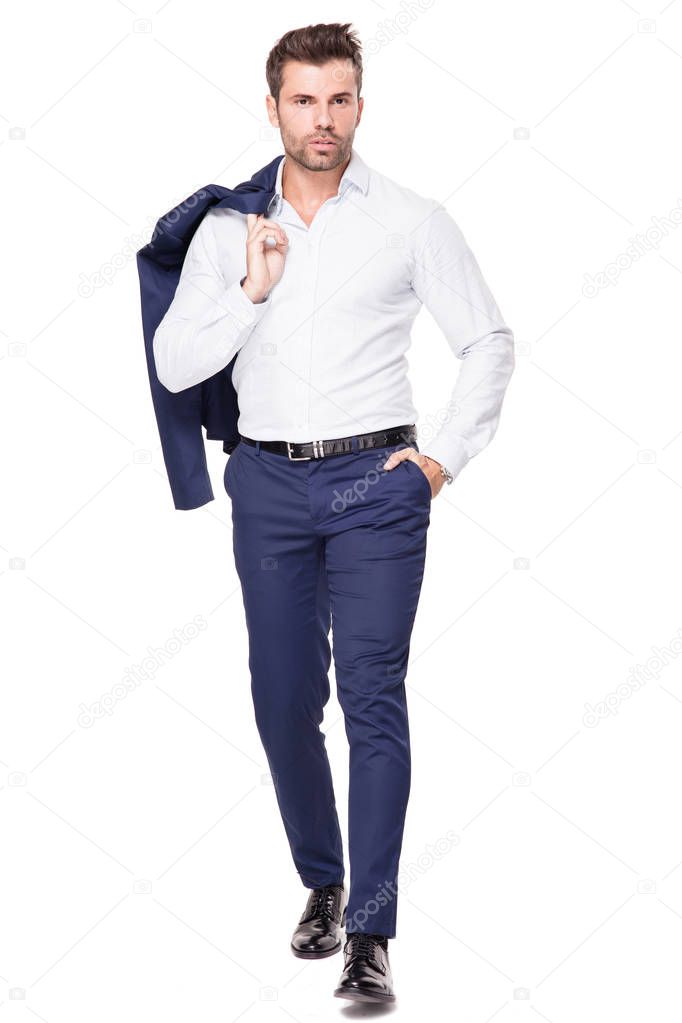 Элегантный красивый мужчина в костюме . — Стоковое фото