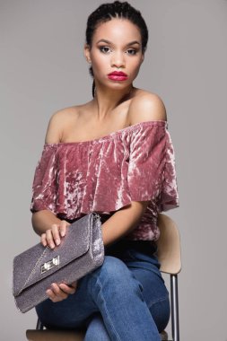 güzel genç moda kız.