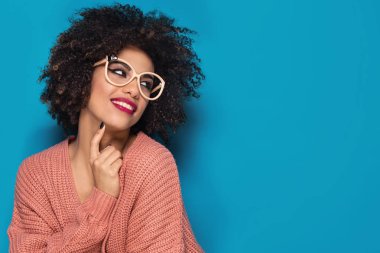 Afro-Amerikan girll Studio poz.