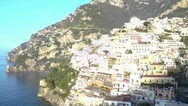 Flygfoto över Positano, Amalfikusten, Italien. — Stockvideo