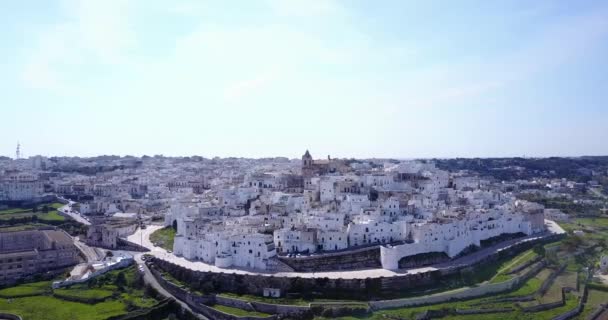 Aerial, drone shot - Ostuni city, Apulia, Itália . — Vídeo de Stock