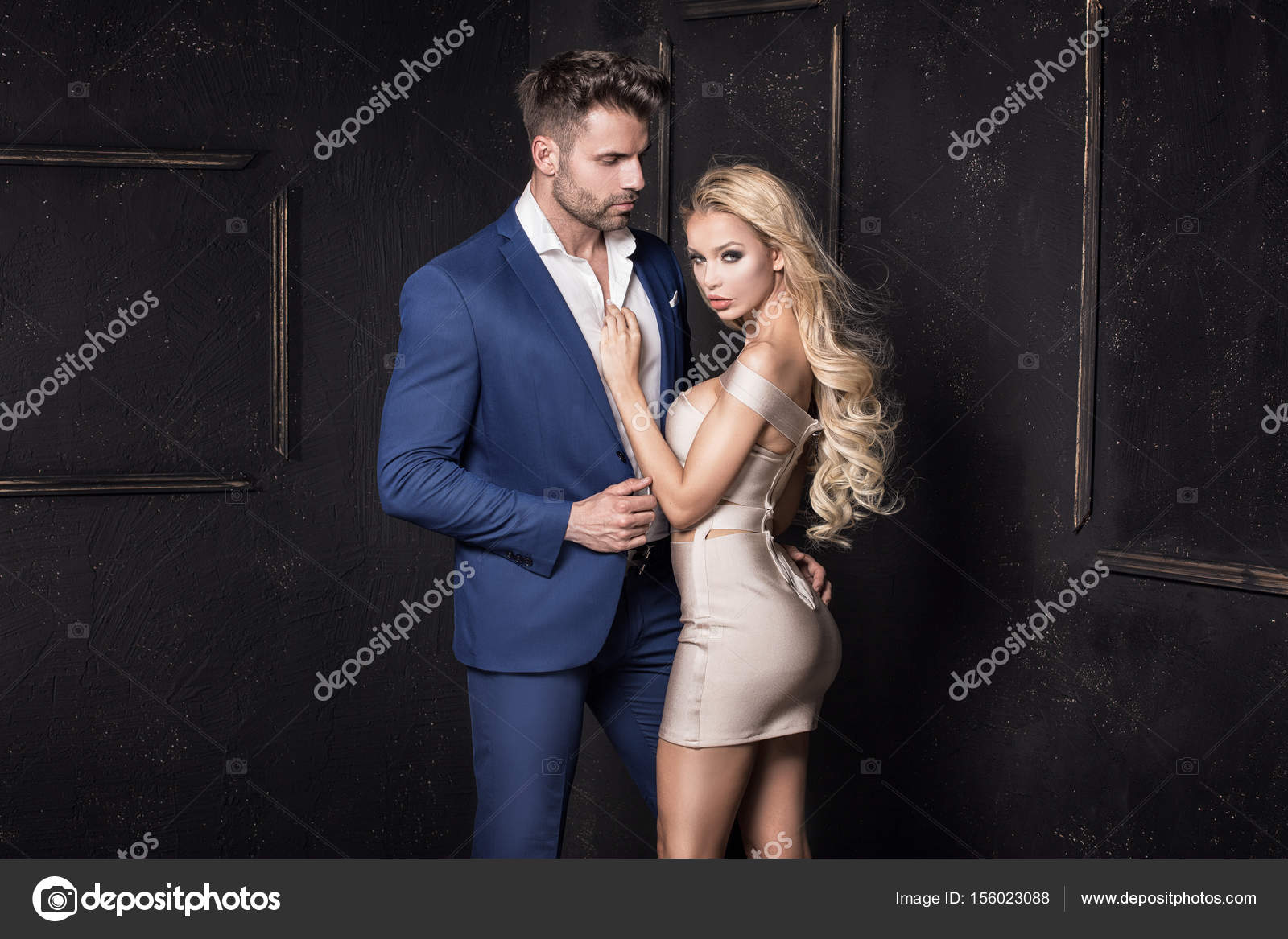 60+ Beautiful Couple Poses for Fantastic Looking Pictures