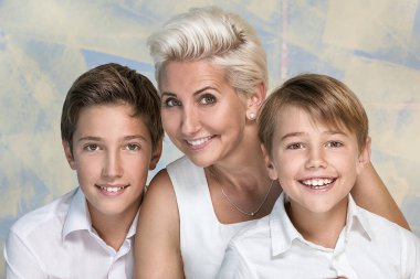 Mutlu aile zaman, anne oğlu ile.