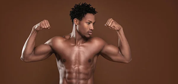 Fit african man with naked torso. — 스톡 사진