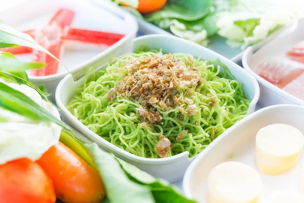Jade Noodle, ensemble de suki alimentaire est la nourriture japonaise dans les restaurants, t — Photo