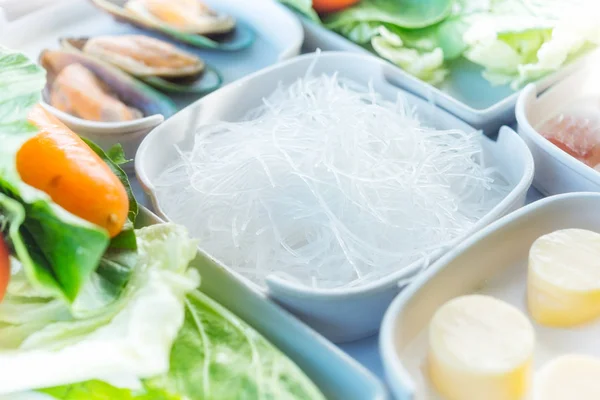 Spån, uppsättning mat suki är japansk mat i restauranger, th — Stockfoto